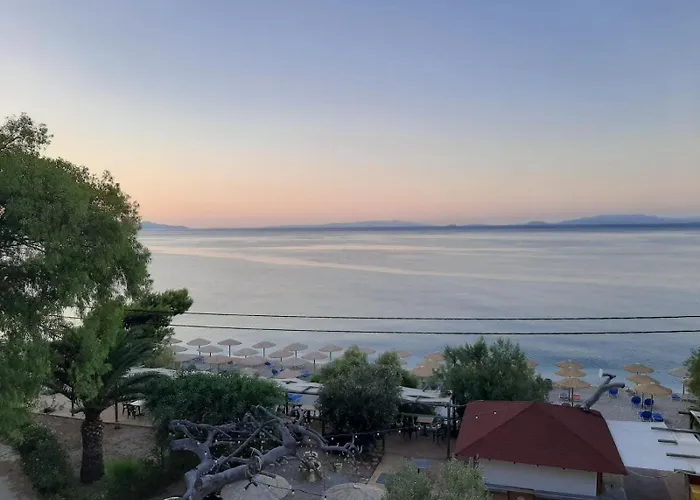 Sun Hotel Kineta Beach Front